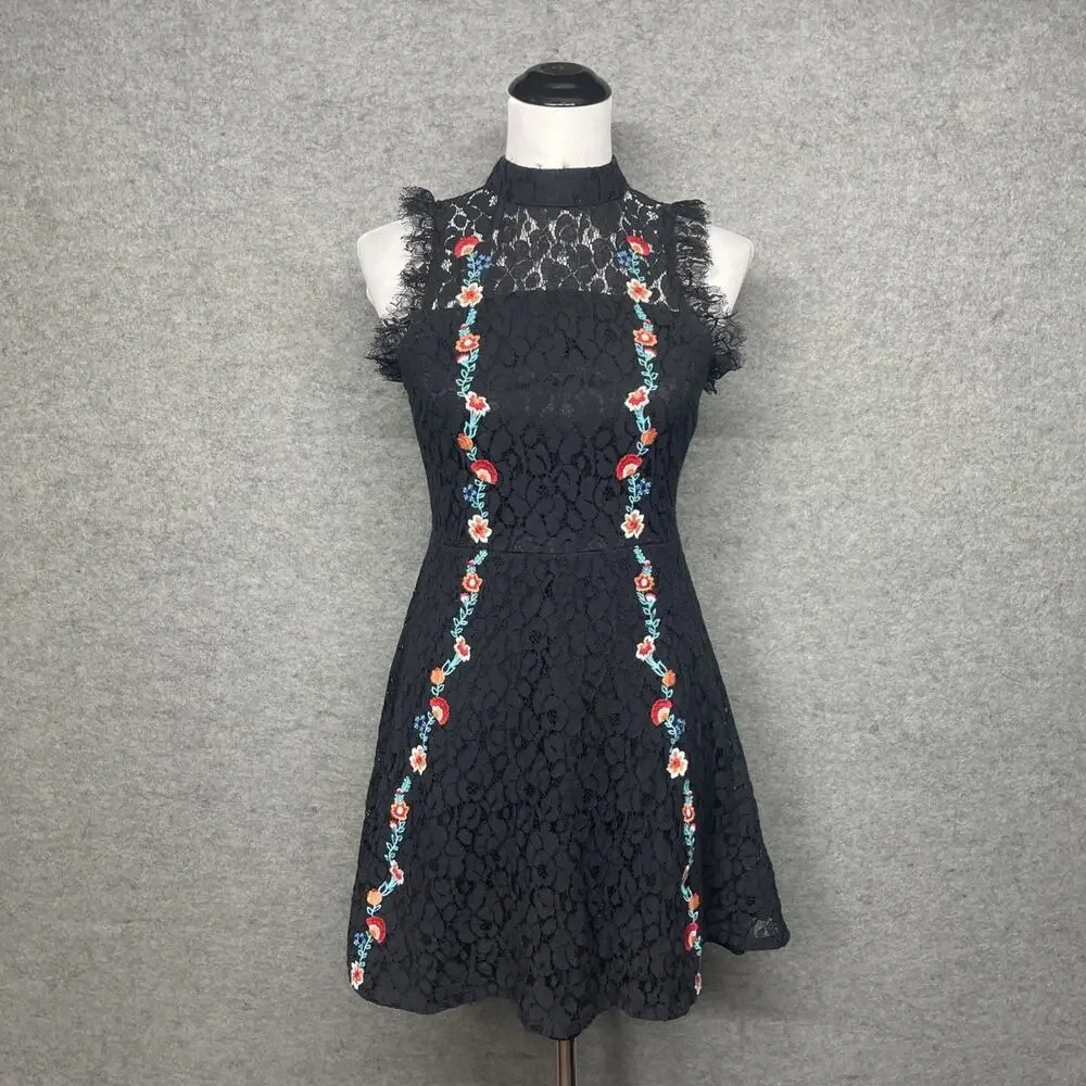 Altar'd State Jaenie Dress SM Sleeveless Mock-Neck Black Floral Lace Embroidered - Picture 13 of 13